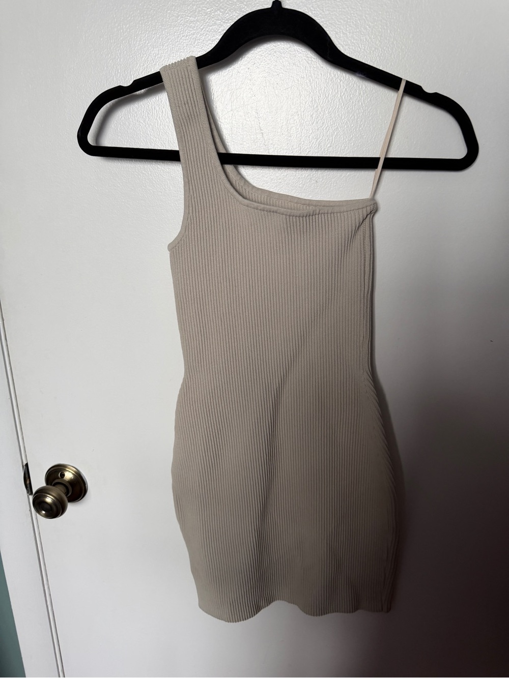 Aritzia Babaton Sculptknit Dress - Picture 4 of 4